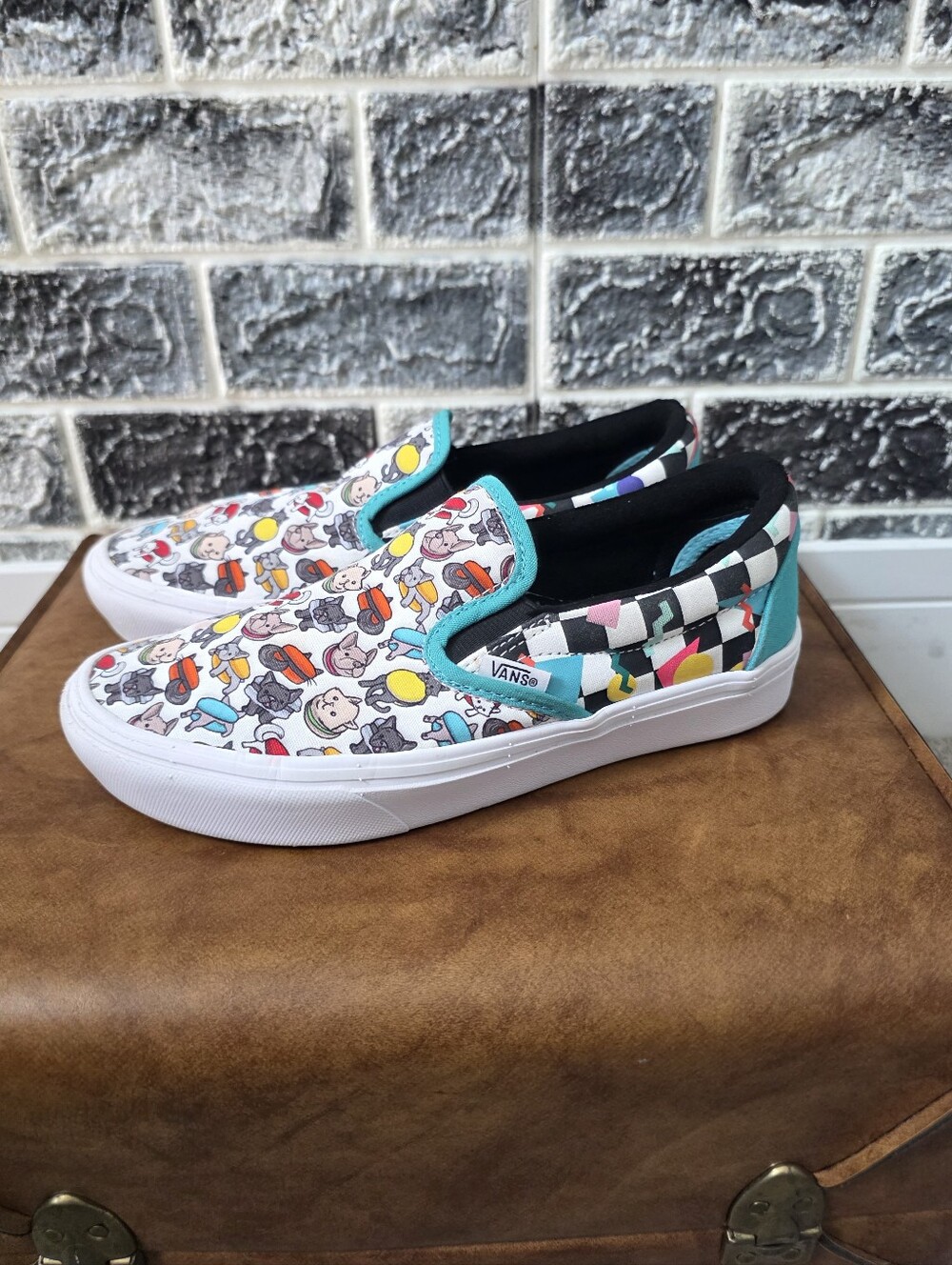 Vans Comfy Cush Women's Print Fashion Sneakers Size 5.5